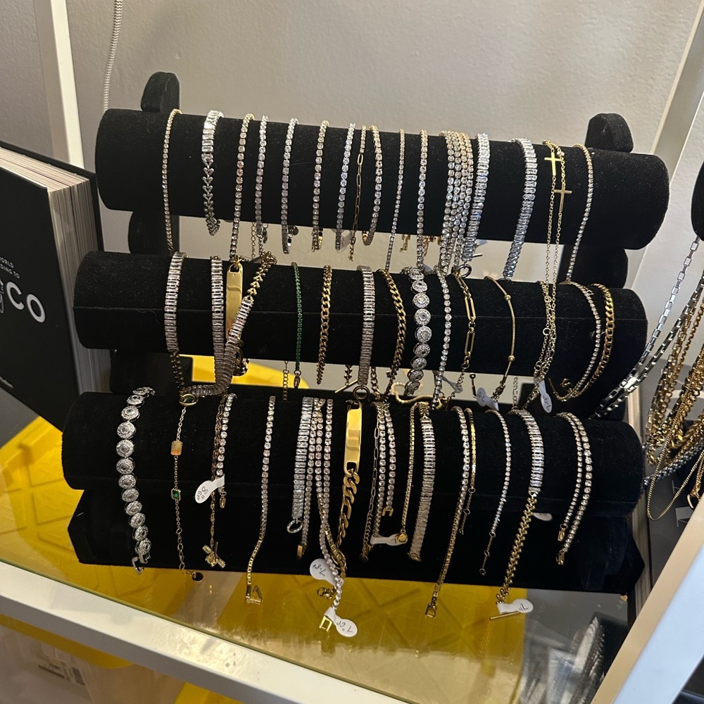 Bracelet